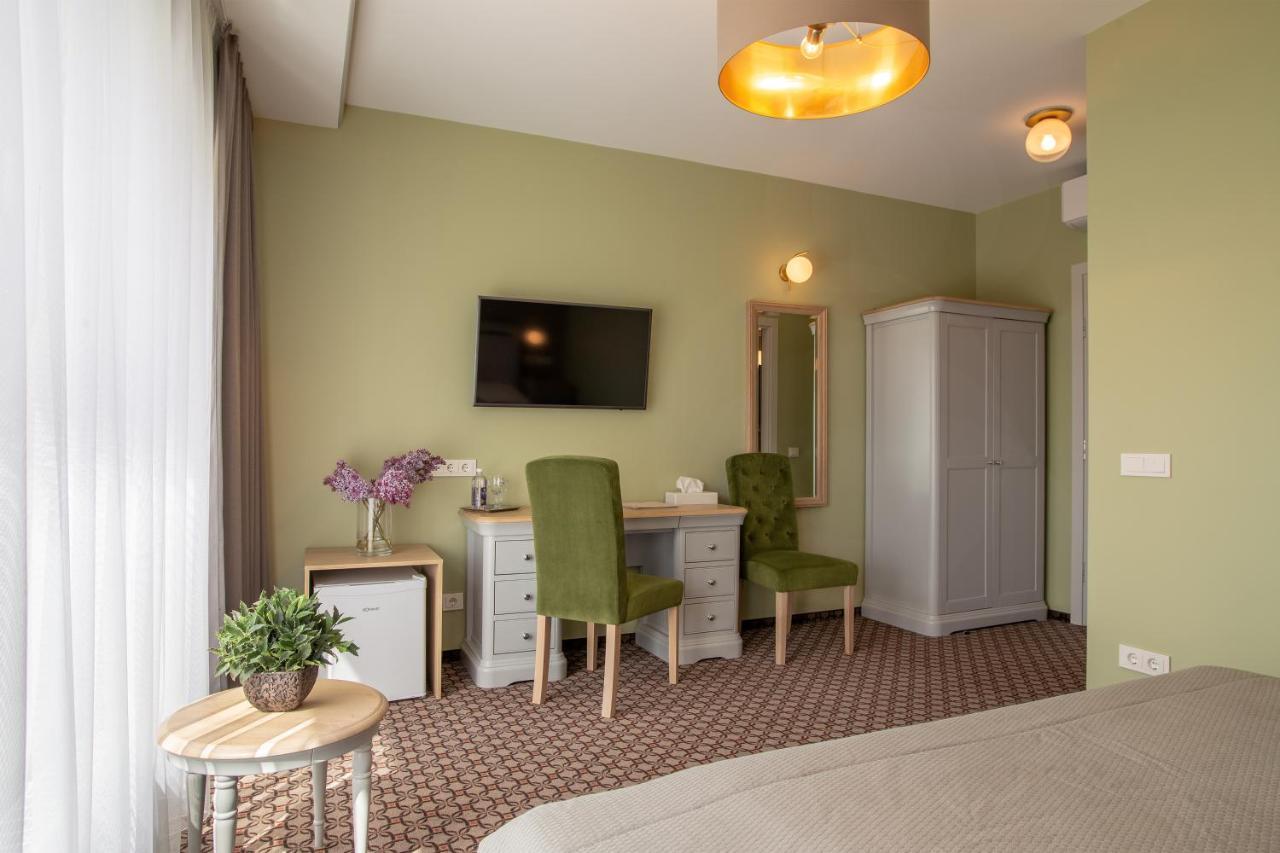 Telšiai Hotel Sinchronas מראה חיצוני תמונה