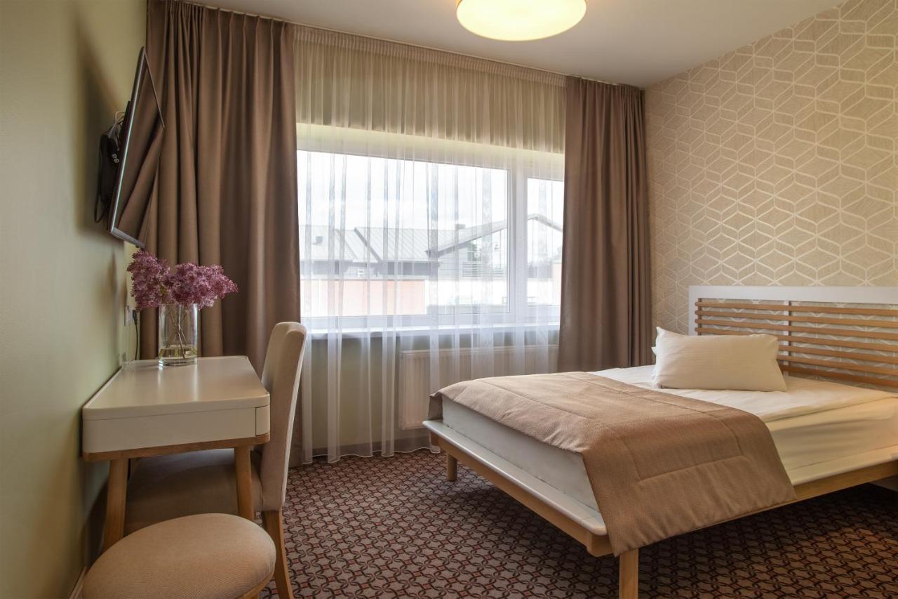 Telšiai Hotel Sinchronas מראה חיצוני תמונה