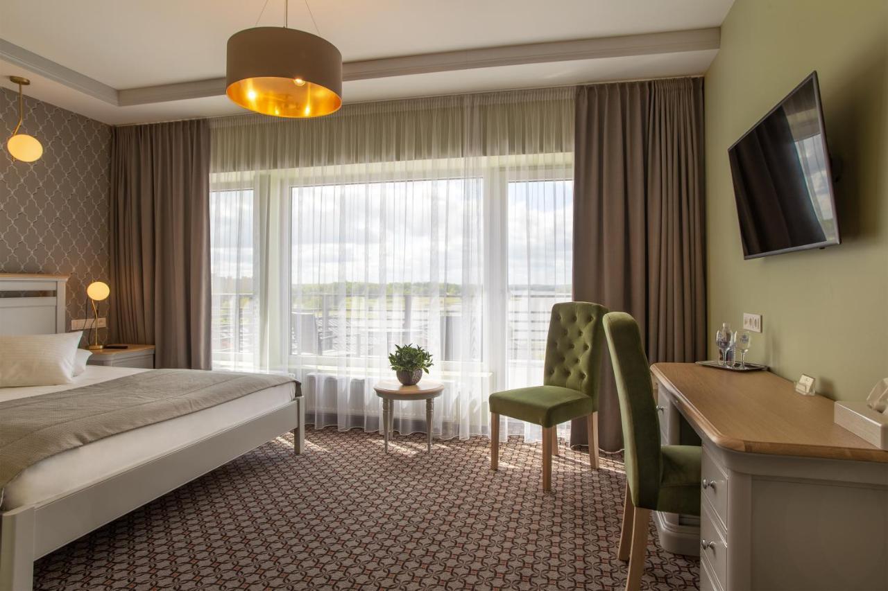 Telšiai Hotel Sinchronas מראה חיצוני תמונה