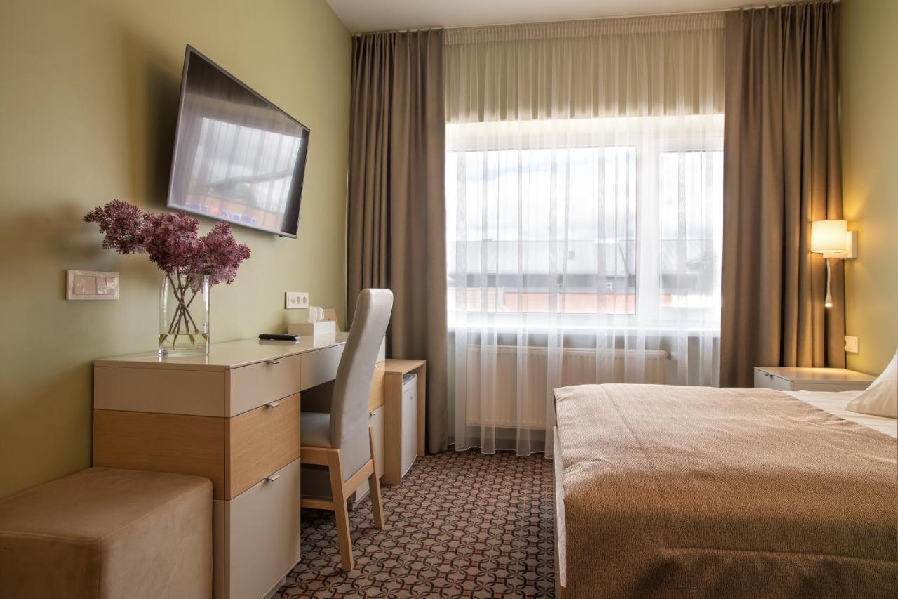 Telšiai Hotel Sinchronas מראה חיצוני תמונה