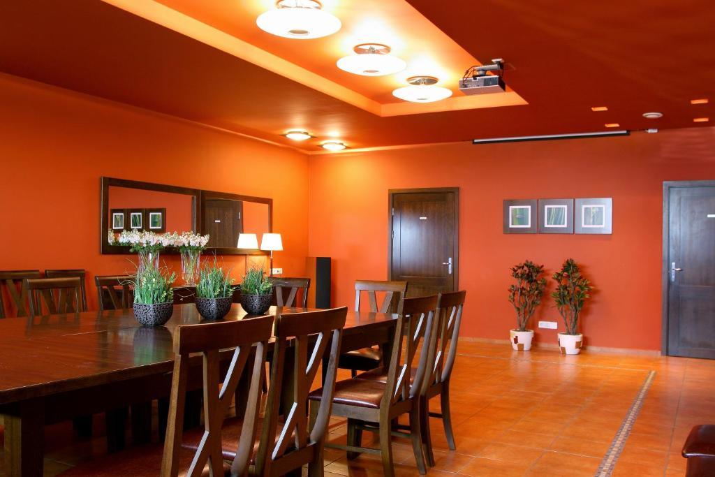 Telšiai Hotel Sinchronas מראה חיצוני תמונה