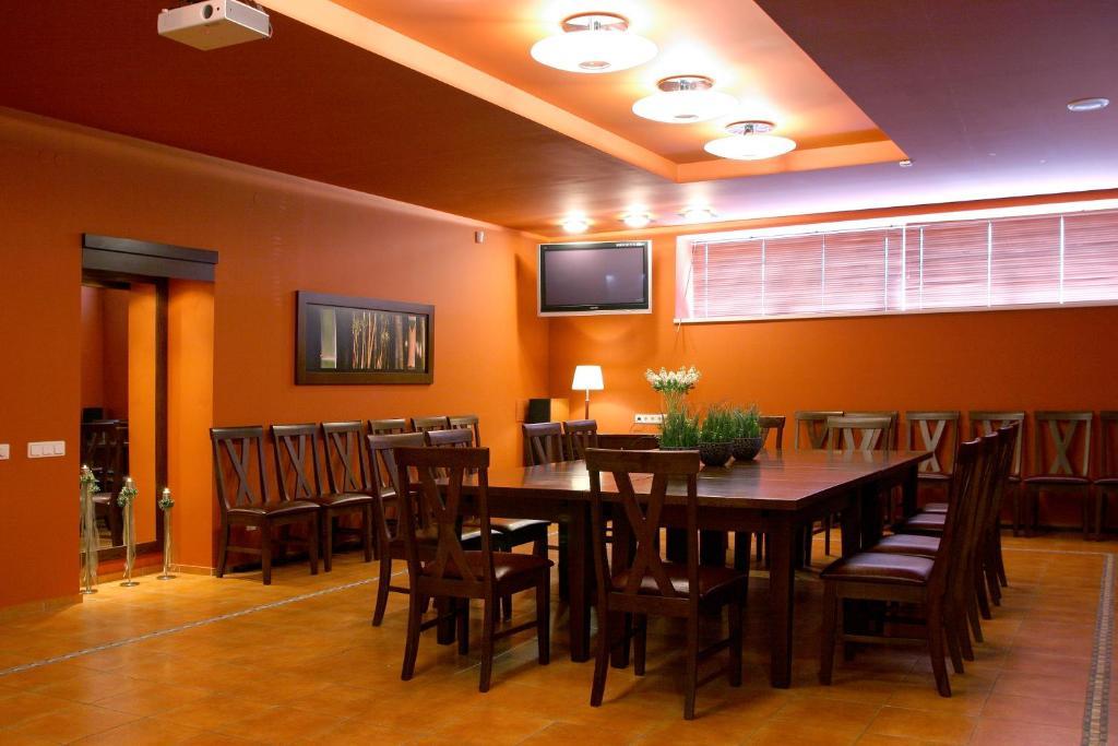 Telšiai Hotel Sinchronas מראה חיצוני תמונה